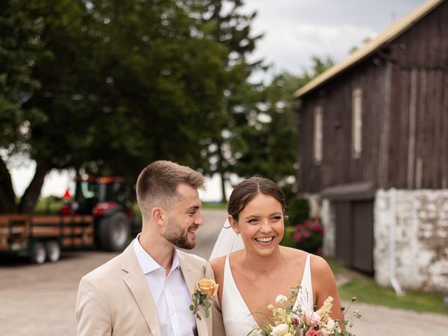 Jordan and Jessie&apos;s wedding in Hamilton, Ontario 15