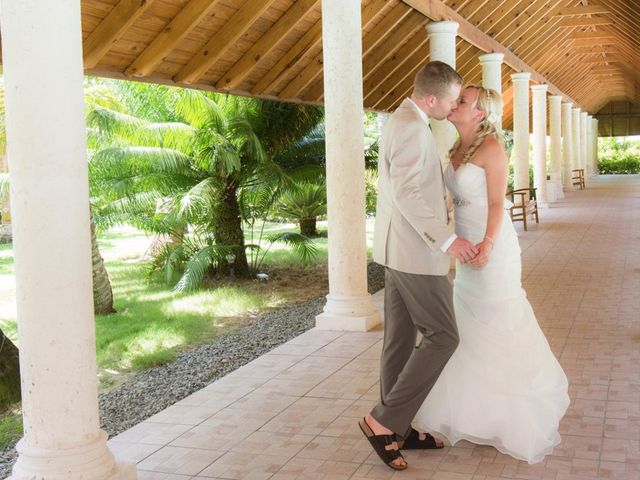 Chris and Basia's wedding in Banff, Alberta 25