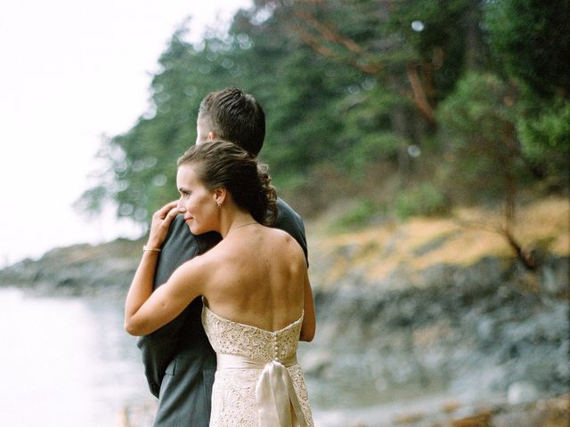 Jason and Suna&apos;s wedding in Madeira Park, British Columbia 27
