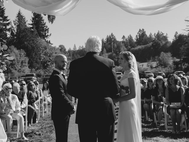 Rachael and Mark&apos;s wedding in Victoria, British Columbia 60