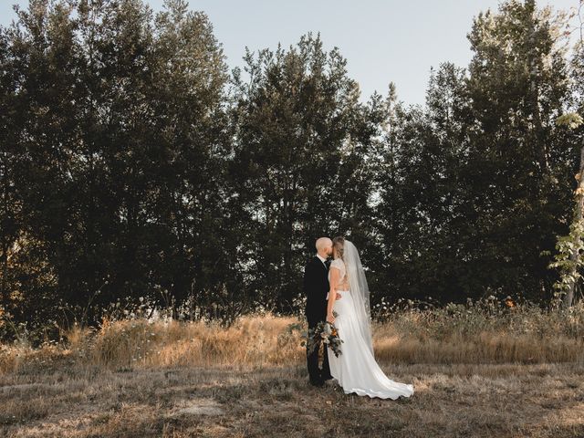 Rachael and Mark&apos;s wedding in Victoria, British Columbia 92