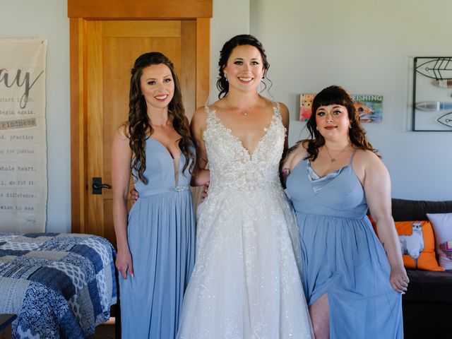 Jessica and Lino&apos;s wedding in Merritt, British Columbia 20