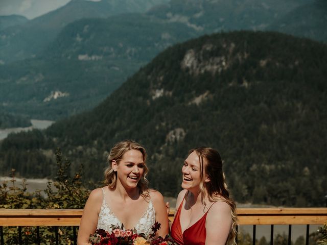 Yari and Nicole's wedding in Hope, British Columbia 9