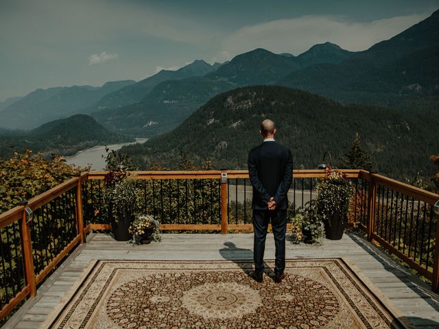 Yari and Nicole's wedding in Hope, British Columbia 15