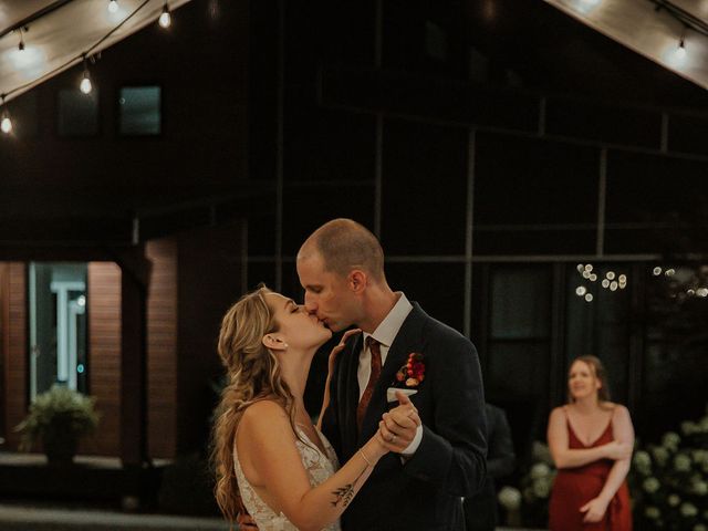 Yari and Nicole's wedding in Hope, British Columbia 22