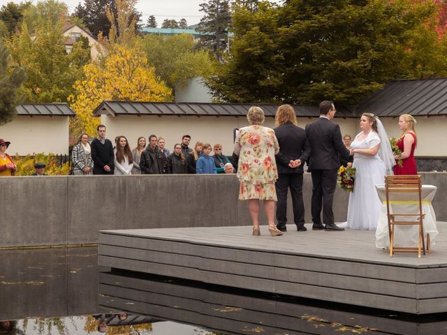 Amanda and James&apos;s wedding in Penticton, British Columbia 3