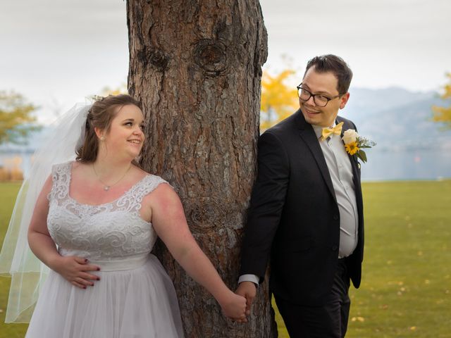 Amanda and James&apos;s wedding in Penticton, British Columbia 11