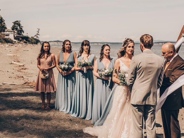 Dane and Mikayla&apos;s wedding in Victoria, British Columbia 28