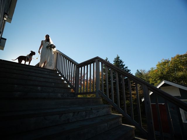 Geoff and Dianna&apos;s wedding in Hubbards, Nova Scotia 4