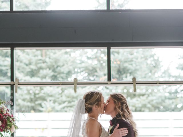 Tatiana and Sarah&apos;s wedding in Kitchener, Ontario 20
