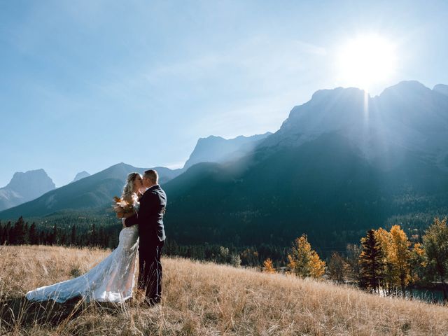 Brandon and Marissa&apos;s wedding in Canmore, Alberta 20