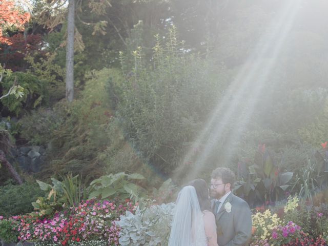 Matthew and Daria&apos;s wedding in Cobble Hill, British Columbia 6