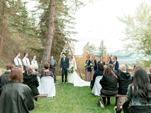 Zach and Hannah&apos;s wedding in Vernon, British Columbia 29