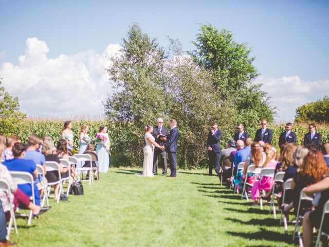 Dakota and Dylan&apos;s wedding in St Thomas, Ontario 5