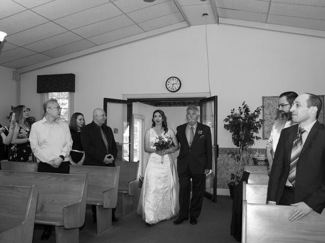 John and Rayanne&apos;s wedding in Niagara Falls, Ontario 6