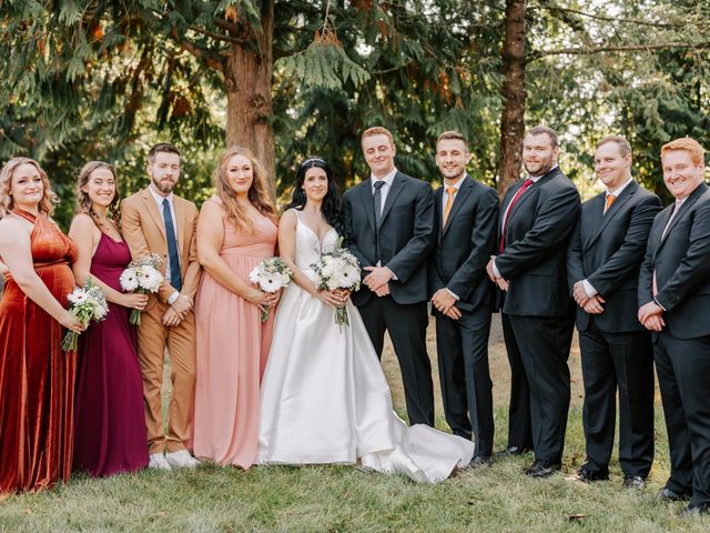 Brandon and Jess&apos;s wedding in Abbotsford, British Columbia 49