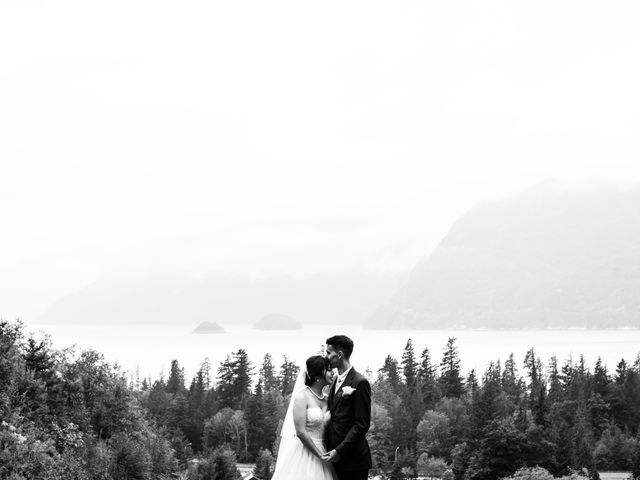 Deb and Ben&apos;s wedding in Squamish, British Columbia 23