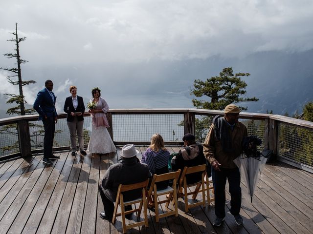 Taige and Cara&apos;s wedding in Squamish, British Columbia 5