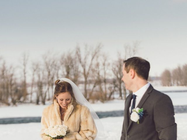 Cory and Rebecca&apos;s wedding in Chambly, Quebec 9