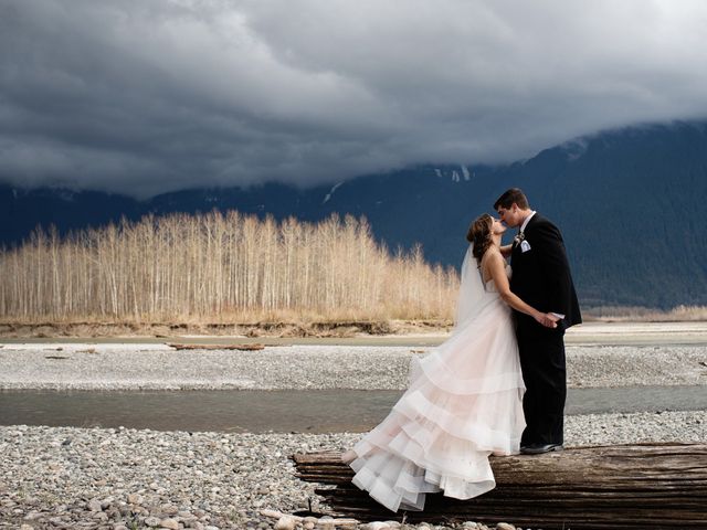 Jake and Nina&apos;s wedding in Agassiz, British Columbia 23