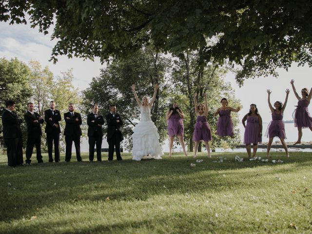 Jeff and Leanne&apos;s wedding in Bobcaygeon, Ontario 45