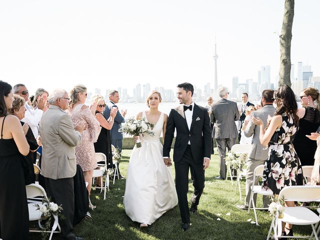 Darren and Julie&apos;s wedding in Toronto, Ontario 41