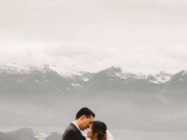 David and Esther&apos;s wedding in Squamish, British Columbia 64
