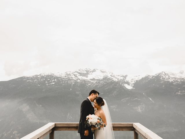 David and Esther&apos;s wedding in Squamish, British Columbia 71