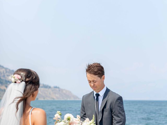 Tanner and Danielle&apos;s wedding in Okanagan Falls, British Columbia 22