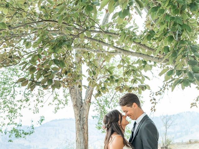 Tanner and Danielle&apos;s wedding in Okanagan Falls, British Columbia 31