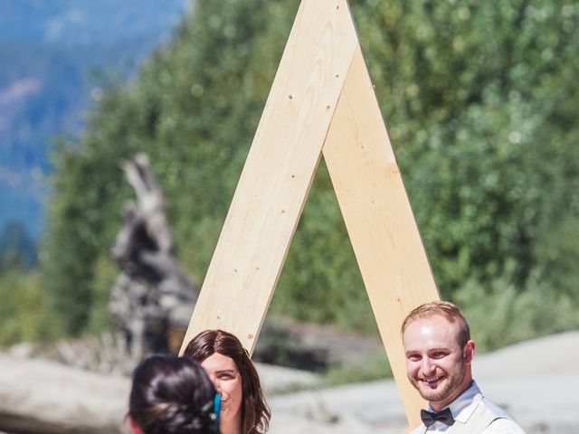 Dyan and Dave&apos;s wedding in Squamish, British Columbia 14