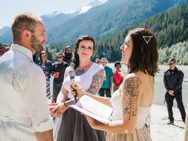 Dyan and Dave&apos;s wedding in Squamish, British Columbia 17