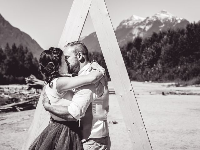 Dyan and Dave&apos;s wedding in Squamish, British Columbia 22