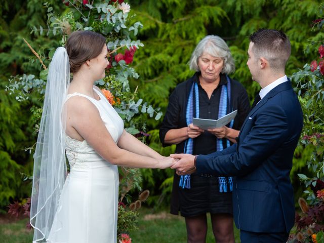 Roy and Megan&apos;s wedding in Vancouver Island, British Columbia 19
