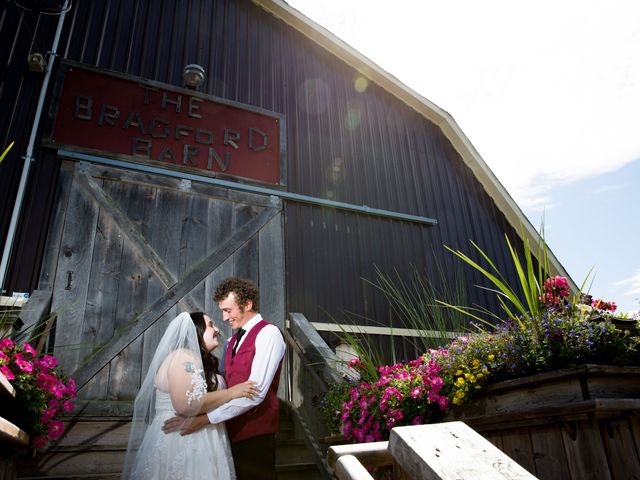 Riley and Danielle&apos;s wedding in Bradford, Ontario 10