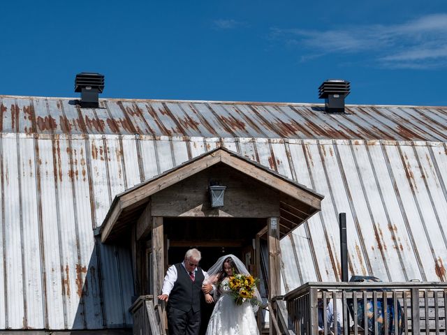 Riley and Danielle&apos;s wedding in Bradford, Ontario 14