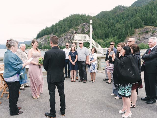 Craig and Tessa&apos;s wedding in Squamish, British Columbia 8