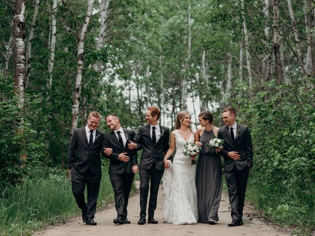Keith and Kristen&apos;s wedding in Winnipeg, Manitoba 34