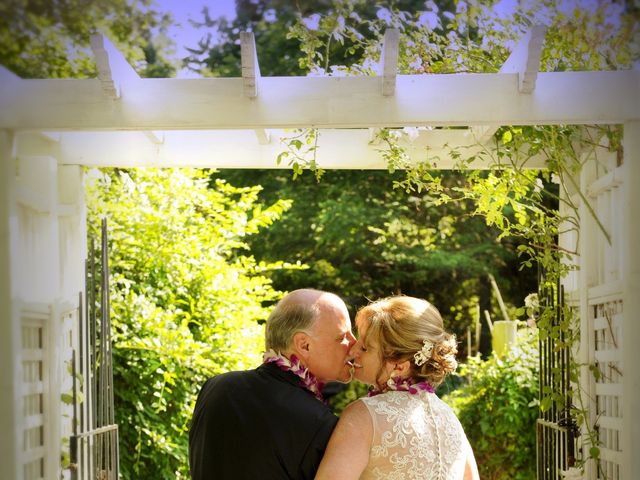 James and Kelley's wedding in Niagara on the Lake, Ontario 21