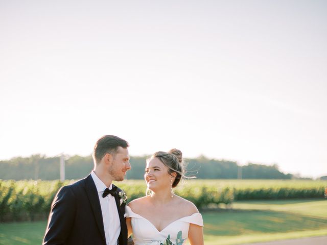 Connor and Ainsley&apos;s wedding in Niagara on the Lake, Ontario 10