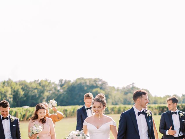 Connor and Ainsley&apos;s wedding in Niagara on the Lake, Ontario 11