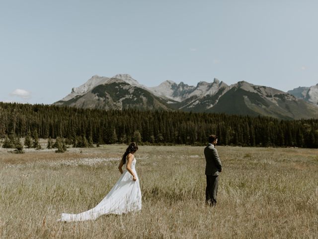 Travis and Emily&apos;s wedding in Banff, Alberta 22