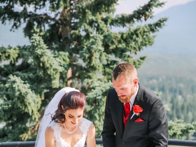 Michael  and Bethany &apos;s wedding in Kananaskis, Alberta 13