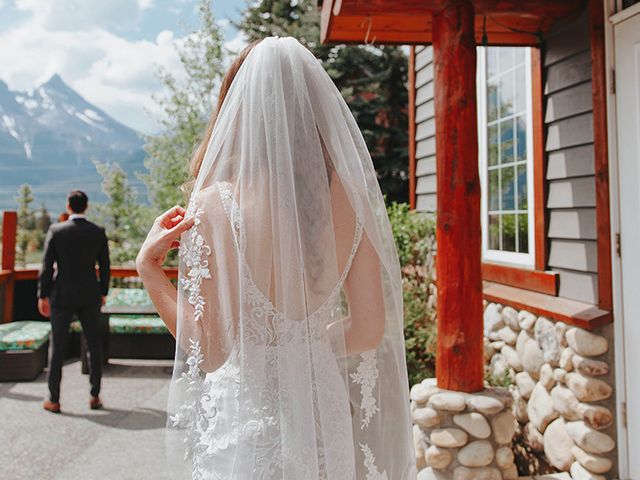 Sebastien and Cristina&apos;s wedding in Canmore, Alberta 19