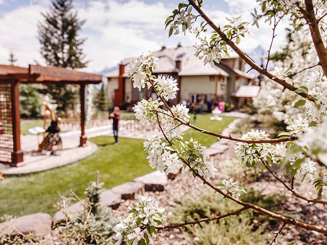 Sebastien and Cristina&apos;s wedding in Canmore, Alberta 31