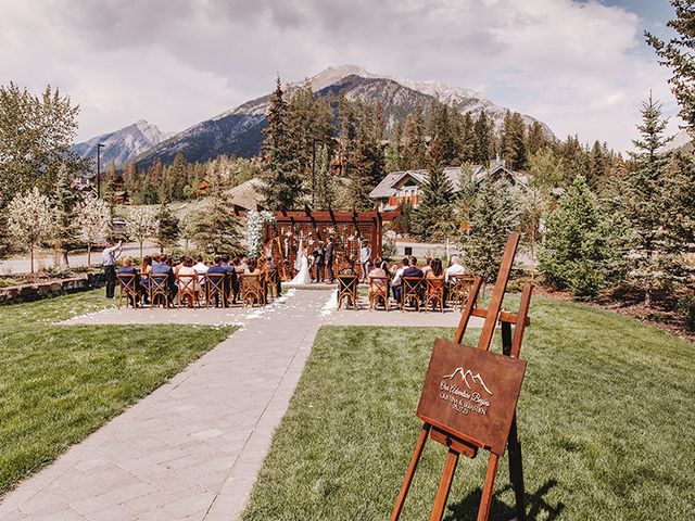 Sebastien and Cristina&apos;s wedding in Canmore, Alberta 36