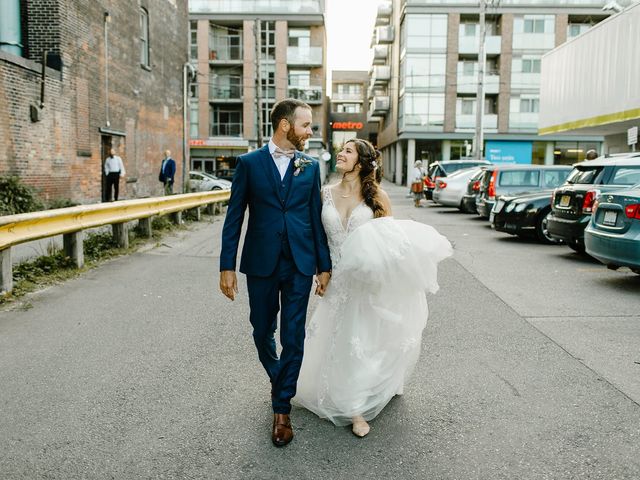 Danielle and Shane&apos;s wedding in Toronto, Ontario 10