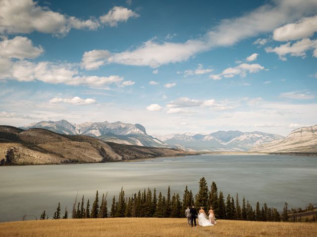 Dustin and Shannon&apos;s wedding in Jasper, Alberta 33