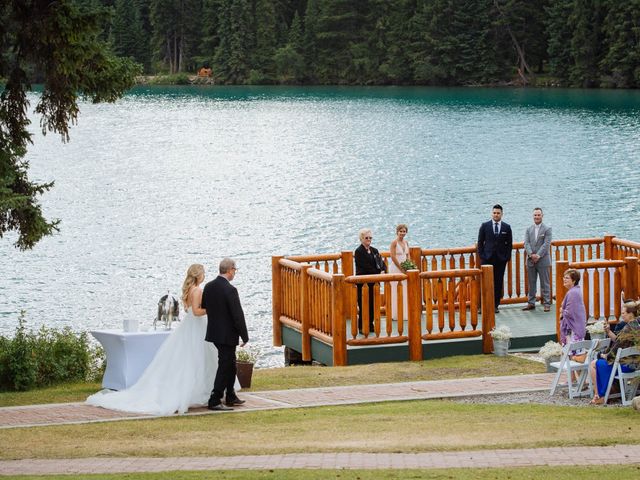 Dustin and Shannon&apos;s wedding in Jasper, Alberta 36