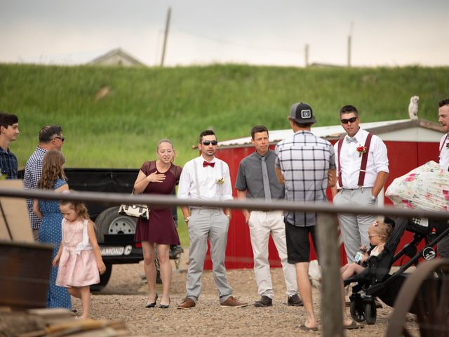 Jamal and Taylor&apos;s wedding in Medicine Hat, Alberta 45